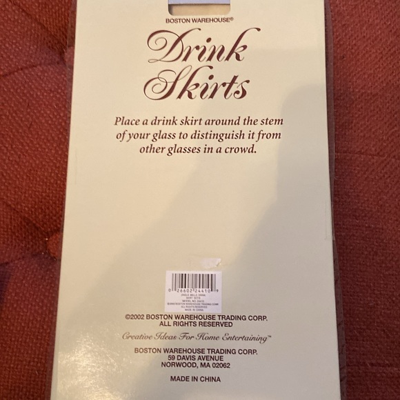 Boston Warehouse Vintage Holiday Drink Skirts with Bells: 2 sets of 6 - Picture 4 of 7